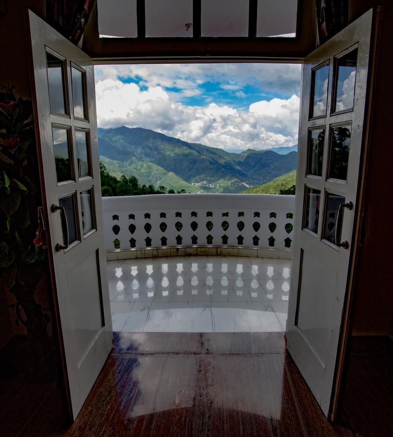 Tehri Club And Resort By One Earth Chamba  Extérieur photo