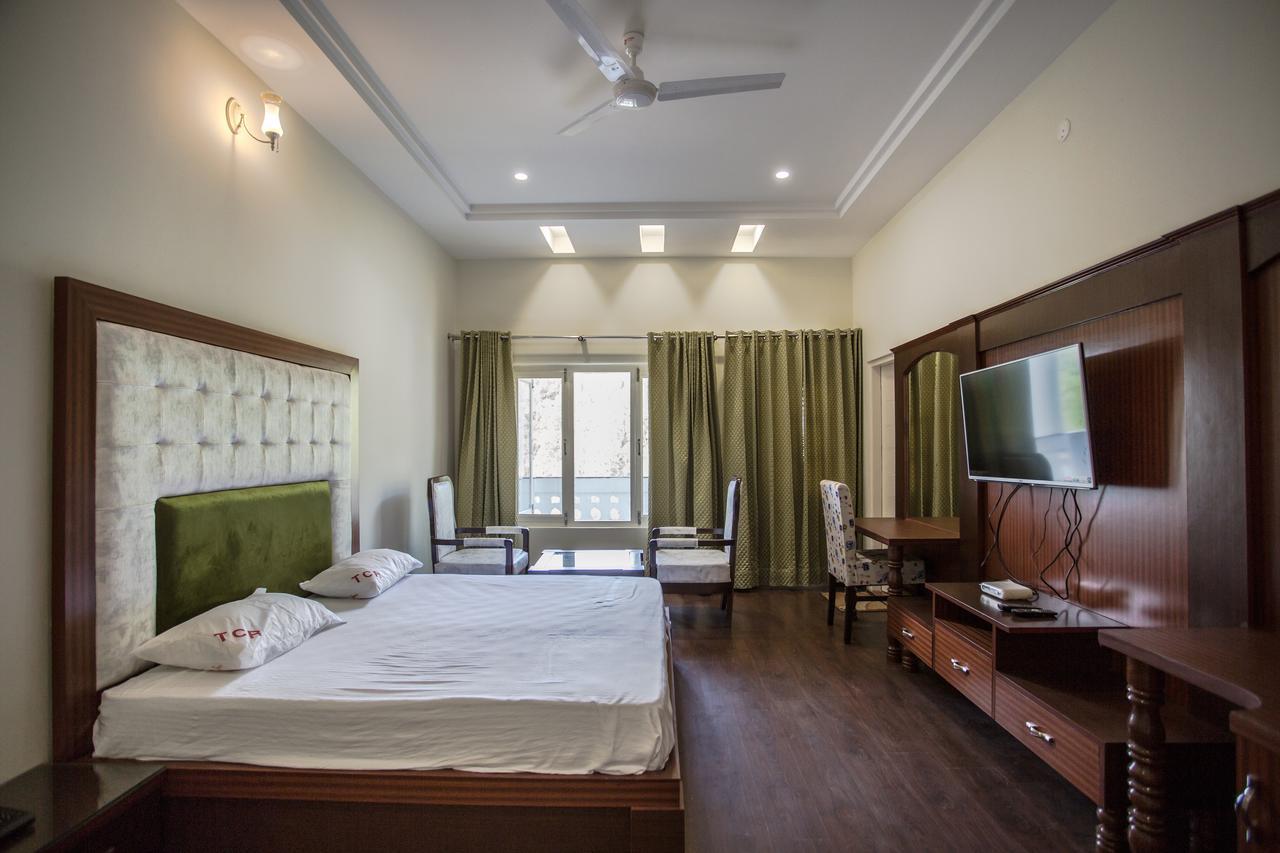 Tehri Club And Resort By One Earth Chamba  Extérieur photo
